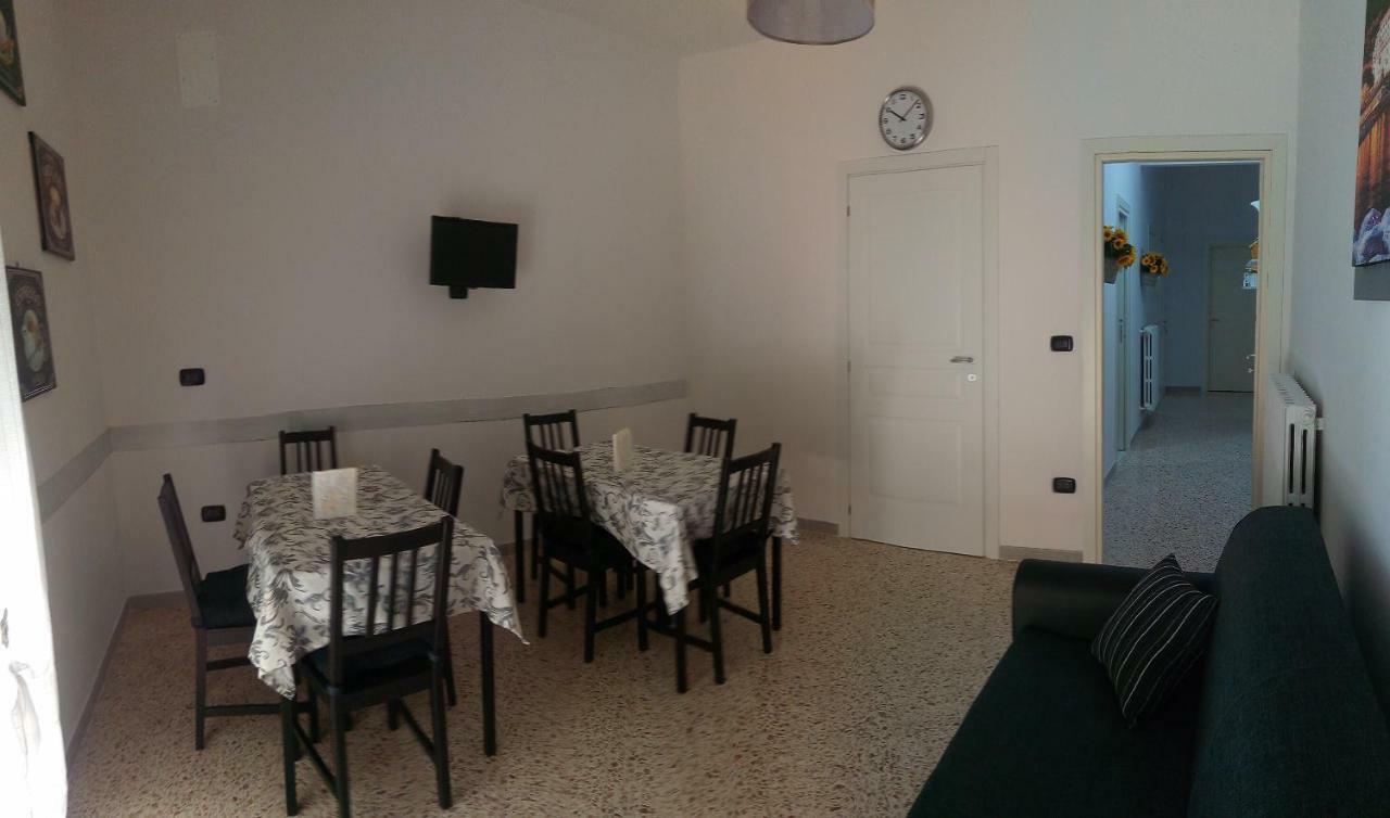 B&B Malaga Salerno Exterior foto